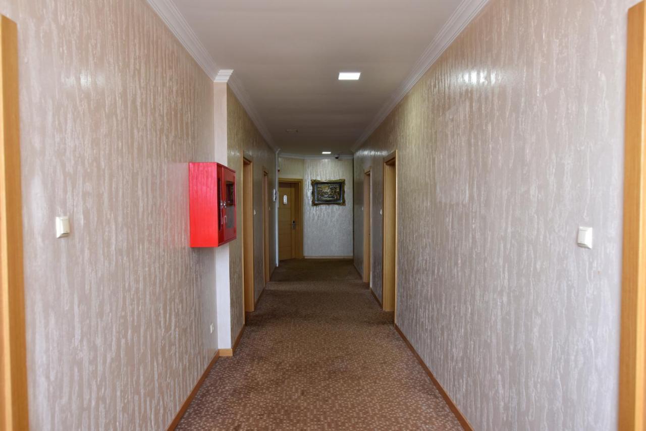 Grand Georgian Palace バトゥーミ エクステリア 写真
