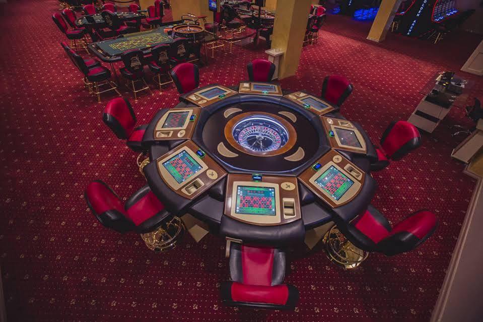 Grand Georgian Palace バトゥーミ エクステリア 写真